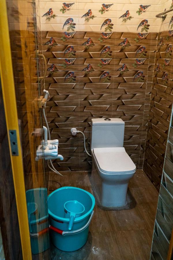 Lakshmi Paradise Lodge A/C Pollāchi Kültér fotó